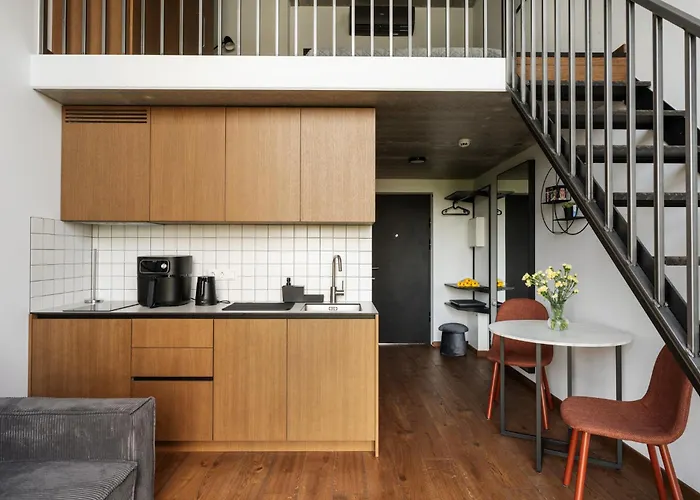 Cinema Loft - Self Check In Apartman