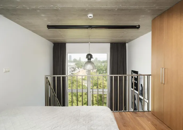 Cinema Loft - Self Check In